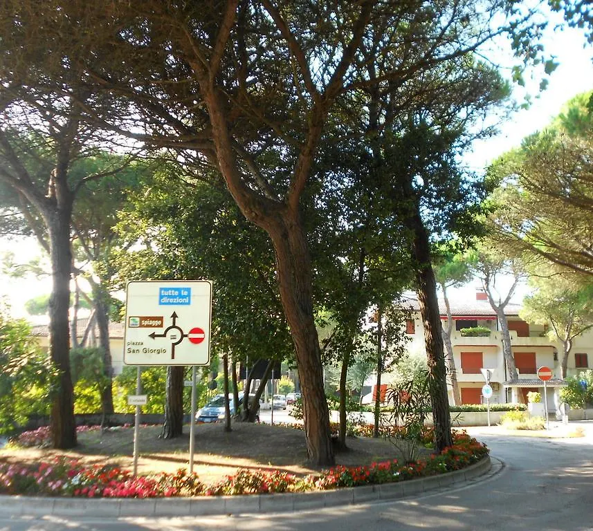 Villa Caprera 로솔리나 마레 아파트